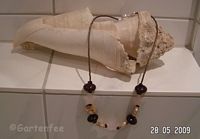 Kette auf Edelstahldraht